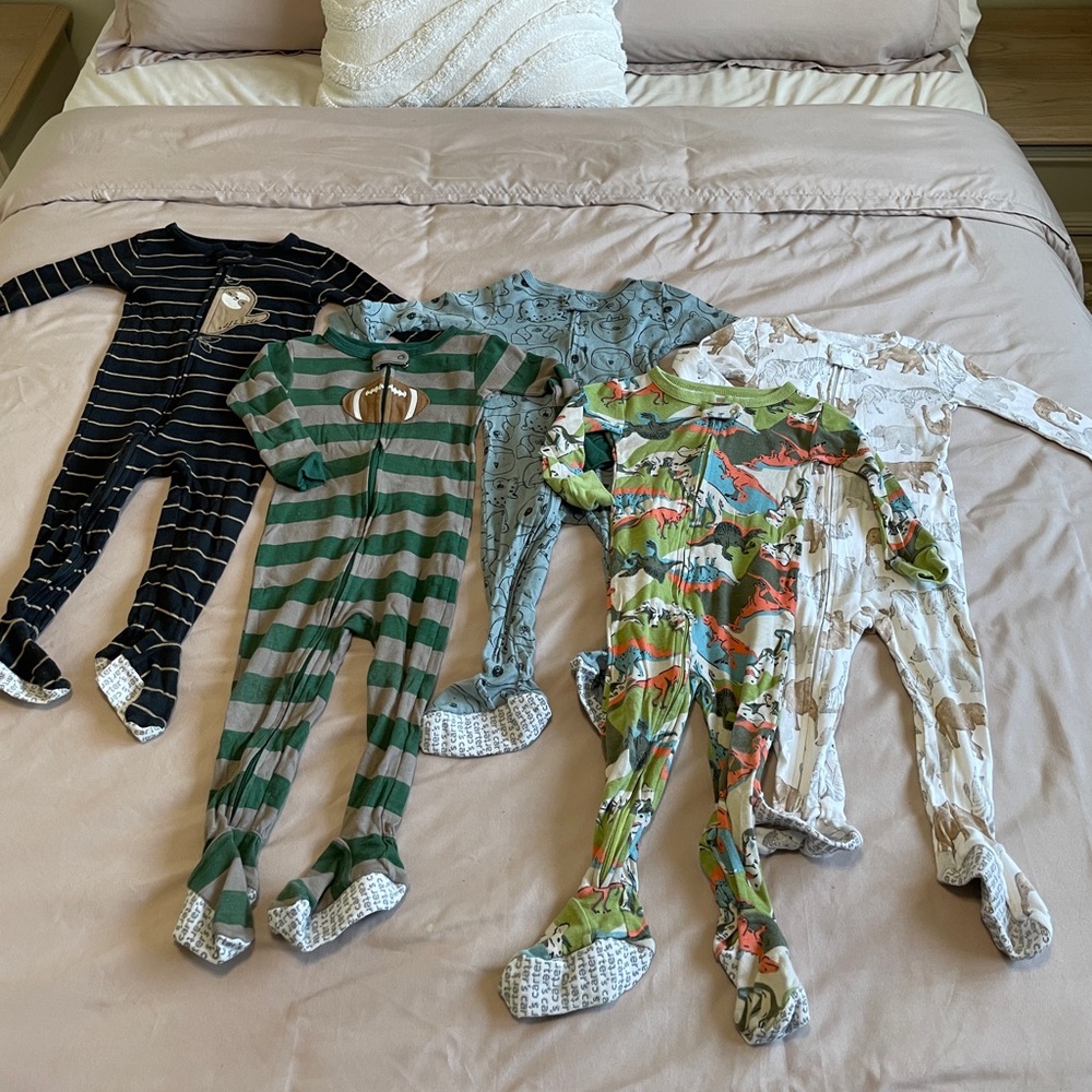 5 Carters Footed Sleepers